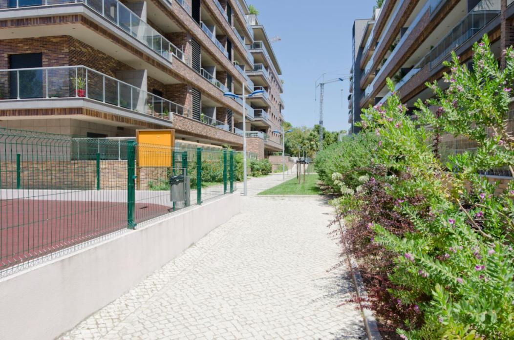 Apartamento Parque Nacoes / Jardins Cristo Rei *